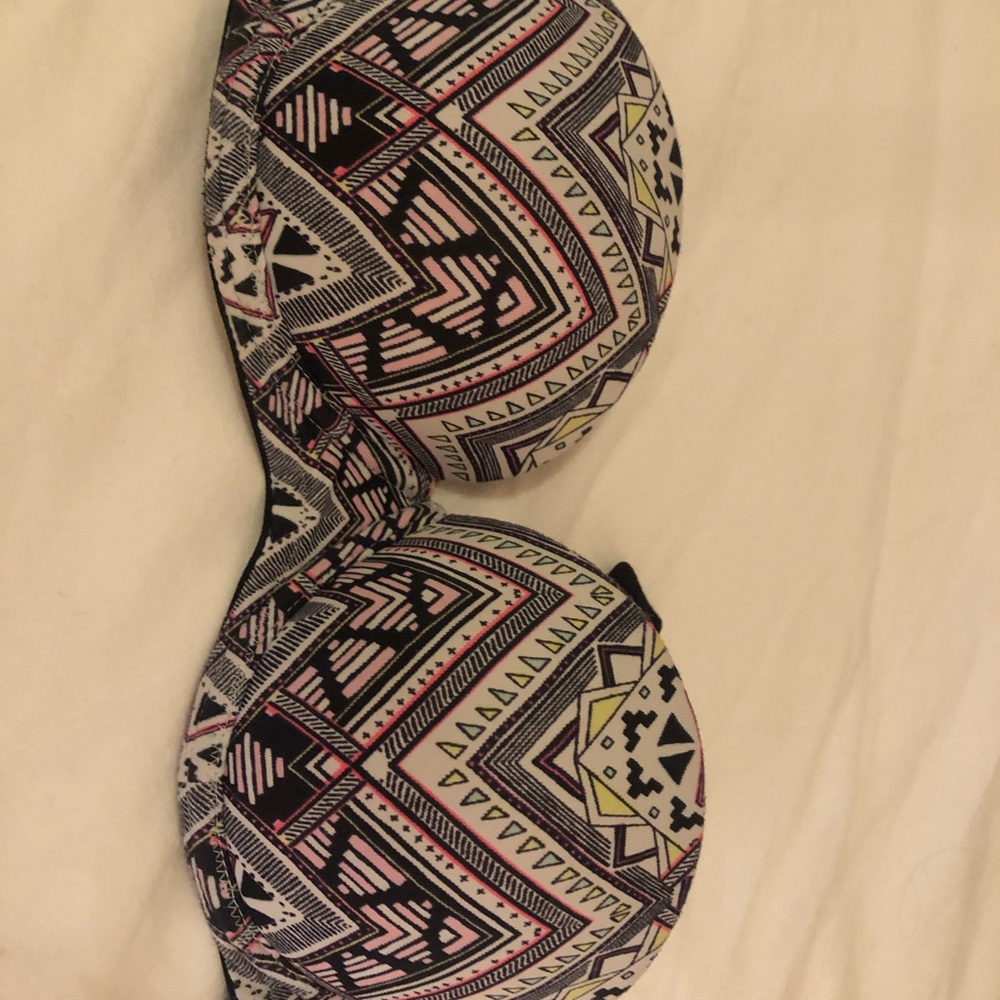 Strapless bra VS